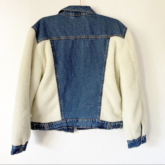 NWT Levi’s Sherpa Pieced Ex Boyfriend Trucker Jacket - Picture 5 of 5